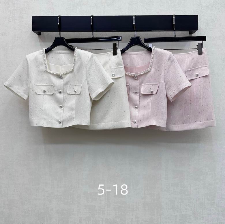 Chanel S-XL 44
